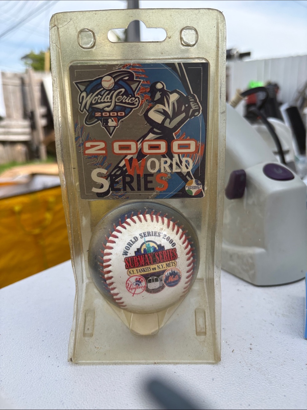 2000 World Series Commemorative Baseball in Original Pack